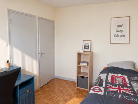 
                                                                                        Location
                                                                                         Appartement meublé T4 60.77m² à Saint-Martin-d'Hères