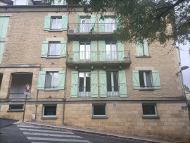
                                                                                        Location
                                                                                         Appartement meublé T4 79.28m² à Sarlat-la-Canéda