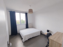 
                                                                                        Location
                                                                                         Appartement meublé T4, balcons, cave Amiens