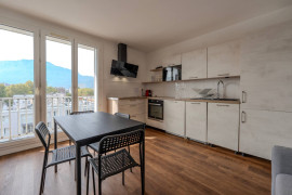 
                                                                                        Location
                                                                                         Appartement meublé T5 65.08m² à Grenoble