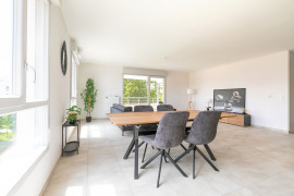 
                                                                                        Vente
                                                                                         Appartement Moderne à Dijon - Quartier Prisé