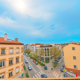 Vente
Appartement Moderne et Lumineux dans le Quartier Prisé de Lyon 9ème, 1748€/mois*