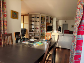 
                                                                                        Vente
                                                                                         Appartement modulable dans un immeuble iconique