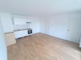 
                                                                                        Location
                                                                                         Appartement neuf, 1 chambre, Gare SNCF