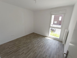 Location
Appartement neuf, 2 chambres terrasse et parking