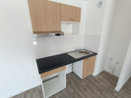 Location
Appartement neuf, 2 chambres terrasse et parking