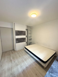 
                                                                                        Location
                                                                                         Appartement pour colocation 70m2 + 50m2 de jardin