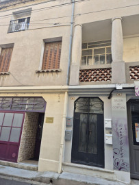 
                                                                                        Location
                                                                                         Appartement refait à neuf