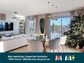 
                                                                                        Vente
                                                                                         Appartement rénové 5 pièces