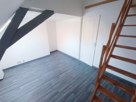
                                                                                        Location
                                                                                         Appartement rénové, Cambrai