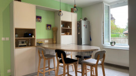 Vente
Appartement rénové de 53 m² + mezzanine, garage et 2 stationnements privatifs