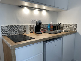 
                                                                                        Location
                                                                                         Appartement  - Studio  - 17.0 m²