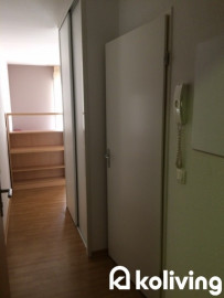 
                                                                                        Location
                                                                                         Appartement Studio 17m²