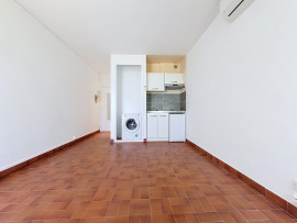 
                                                                                        Vente
                                                                                         Appartement  - Studio  - 18.49 m²