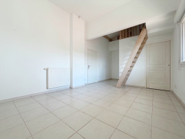 
                                                                                        Vente
                                                                                         Appartement  - Studio  - 27.0 m²