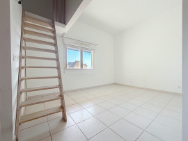 
                                                                                        Vente
                                                                                         Appartement  - Studio  - 27.0 m²