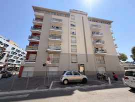 
                                                                                        Vente
                                                                                         Appartement  - Studio  - 27.0 m²