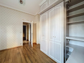 
                                                                                        Location
                                                                                         Appartement  studio 32 m²  à louer