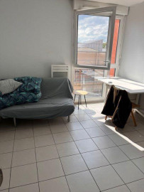 
                                                                                        Location
                                                                                         Appartement studio