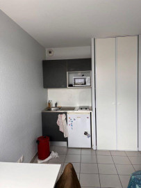 
                                                                                        Location
                                                                                         Appartement studio