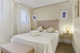 
                                                                                        Vente
                                                                                         Appartement sur la Marina de Puerto Banus