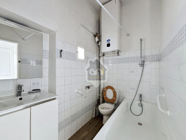 
                                                                                        Location
                                                                                         Appartement T2 - 1er étage