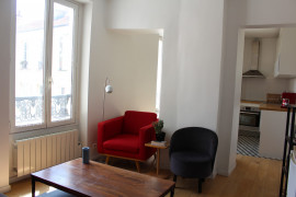
                                                                                        Vente
                                                                                         Appartement T2 31 m2 Paris 18e