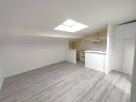 
                                                                                        Location
                                                                                         Appartement T2 39m² à Créon