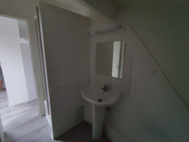 
                                                                                        Location
                                                                                         Appartement T2 39m² à Créon