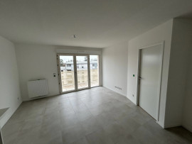 
                                                                                        Location
                                                                                         Appartement T2 42m² à Cenon