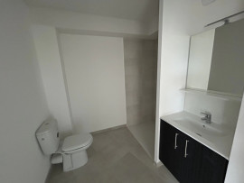 
                                                                                        Location
                                                                                         Appartement T2 42m² à Cenon