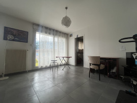 
                                                                                        Vente
                                                                                         Appartement T2 - 51 m2 - quartier Aqueducs / Parc de la Garde