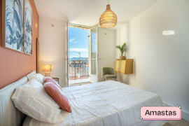 Location
Appartement T2 avec son balcon filant en plein cœur du 6eme arrondissement de Marseille
