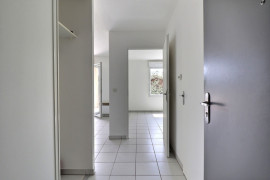 
                                                                                        Vente
                                                                                         Appartement T2 avec terrasse - jardin
