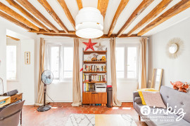 
                                                                                        Vente
                                                                                         Appartement T2 de charme - tomettes et  poutres