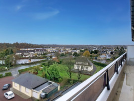 
                                                                                        Vente
                                                                                         APPARTEMENT T2 DERNIER ETAGE AVEC ASCENSEUR BALCON ET GARAGE