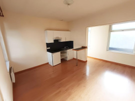 
                                                                                        Vente
                                                                                         Appartement T2 Duplex possible Hypercentre Amiens