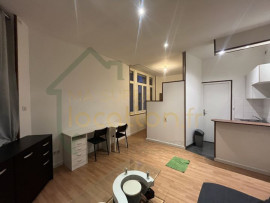 
                                                                                        Location
                                                                                         Appartement T2 en HYPER-CENTRE proche d'Henri Martin