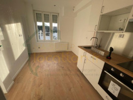 Location
Appartement T2 idéalement situé à SAINT-QUENTIN
