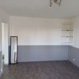
                                                                                        Location
                                                                                         Appartement T2 lumineux et calme