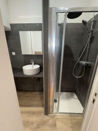 
                                                                                        Location
                                                                                         Appartement T2 Marseille Vauban refait à neuf