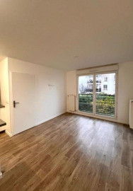 
                                                                                        Location
                                                                                         Appartement T2 meublé à Aulnay-sous-Bois