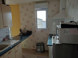 
                                                                                        Location
                                                                                         Appartement t2 meuble avec balcon et parking