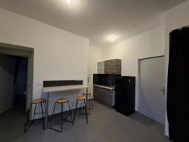 
                                                                                        Location
                                                                                         Appartement T2 meublé avec place de parking