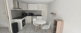 
                                                                                        Location
                                                                                         Appartement T2 meublé Châtellerault