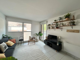 
                                                                                        Location
                                                                                         Appartement T2 meublé, garage et balcon Amiens