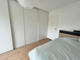 
                                                                                        Location
                                                                                         Appartement T2 meublé, garage et balcon Amiens