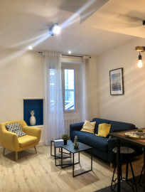 
                                                                                        Location
                                                                                         Appartement  T2 meublé hyper centre Nantes