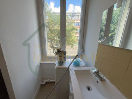 
                                                                                        Location
                                                                                         Appartement T2 meuble, proche centre