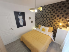 
                                                                                        Location
                                                                                         Appartement T2 meublé, RDC avec cour